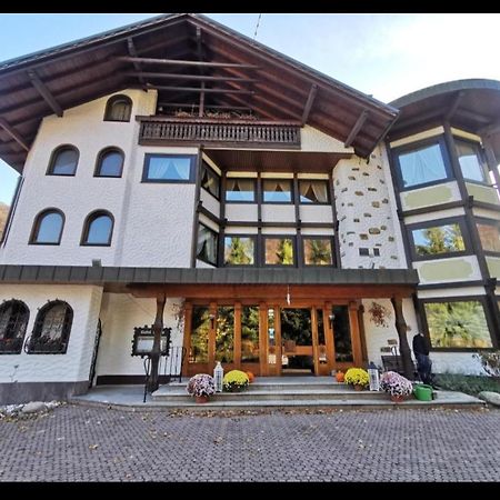 Hotel Adler Lichtenstein  Exteriér fotografie